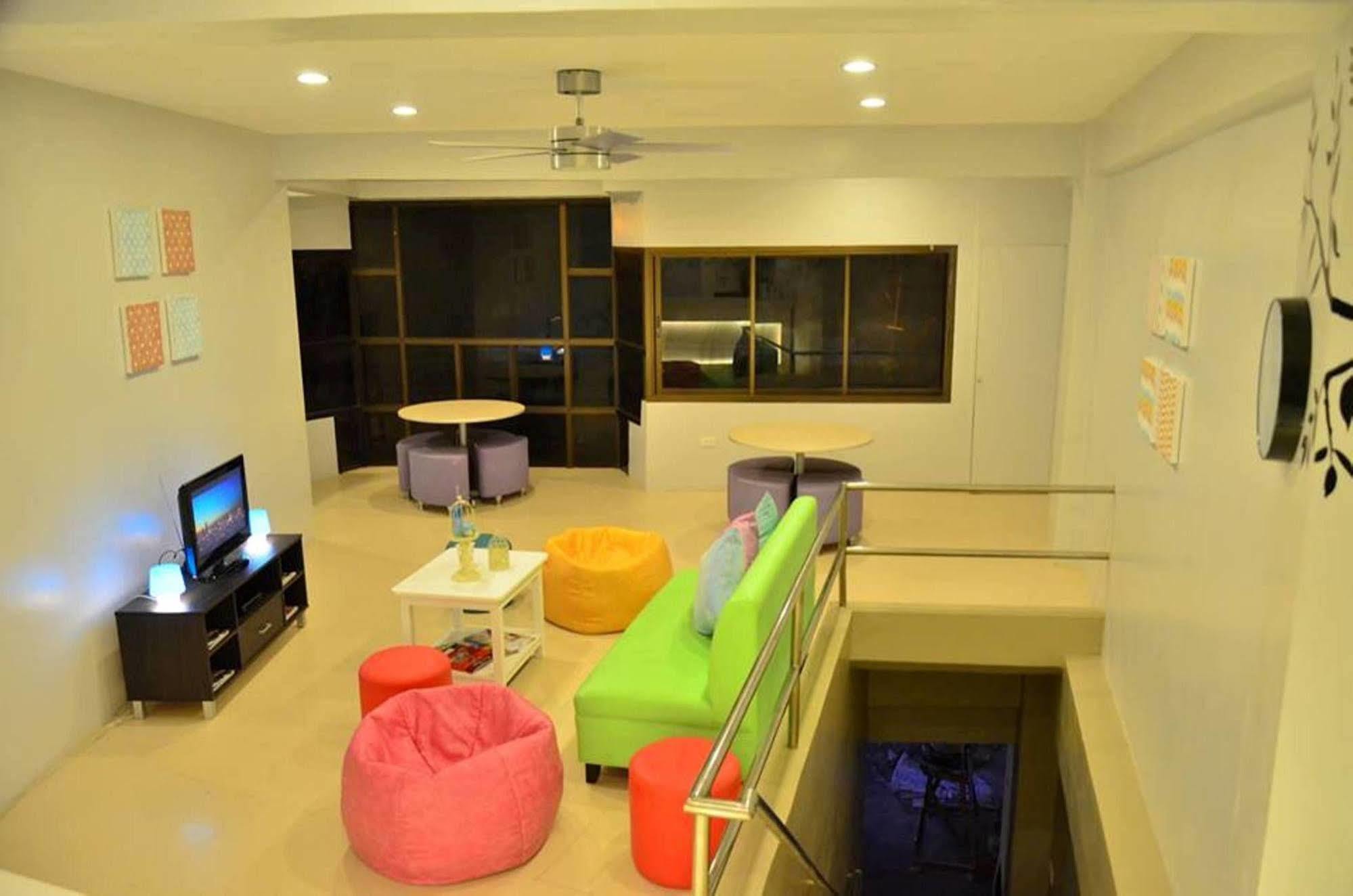 Tree House Inn Puerto Princesa ภายนอก รูปภาพ