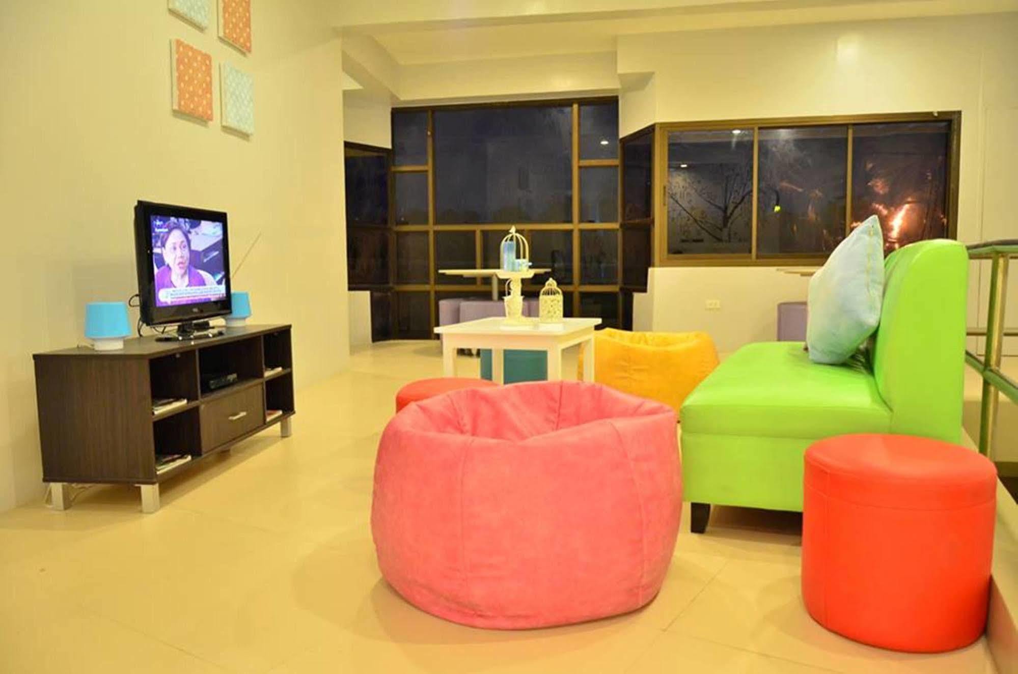 Tree House Inn Puerto Princesa ภายนอก รูปภาพ